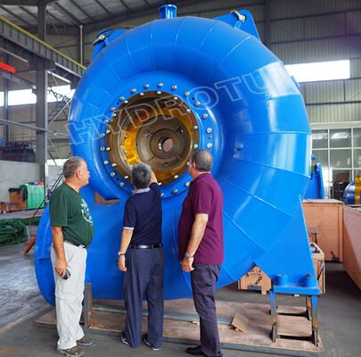Welle Francis Turbine Runner Wasserkraftwerk Wasserhöhe 30 m-300 m erzeugende Komponente